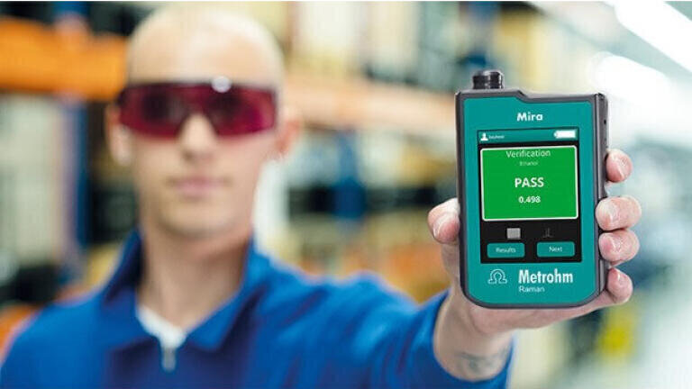 Mira P for the pharmaceutical industry: Instant verification of raw materials
